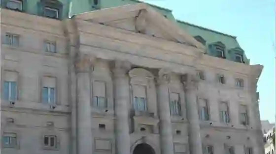 Banco Nación y la Anses financiarán al Gobierno con $32.000 millones