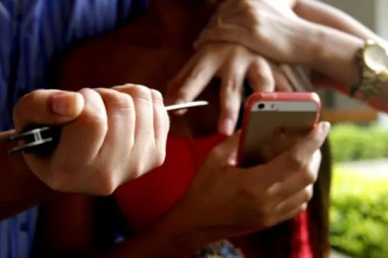 Lo condenaron a 5 años por robar un celular