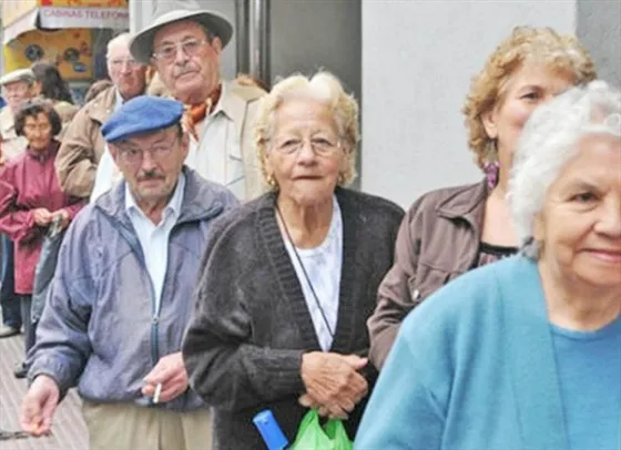 El Gobierno oficilaizó un aumento en las jubilaciones
