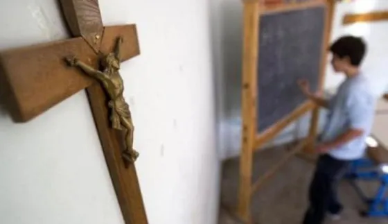 Continúa la reubicación de los docentes de Religión