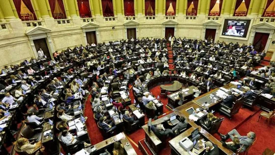 El Gobierno envía al Congreso la Emergencia Económica
