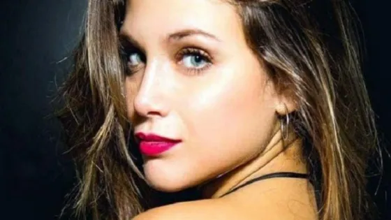 ¡Diosa total! Barbie Vélez compartió fotos en bikini