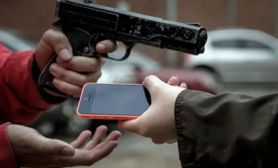 Dos detenidos por el robo a mano armada en un drugstore