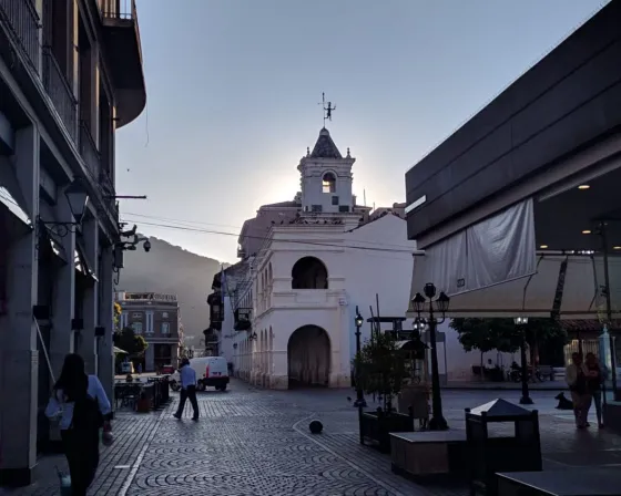 ¿Al final? Hoy sol y mañana lluvia