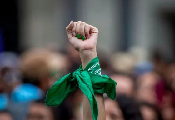 Desde el Gobierno informaron que es "inminente" la legalización del aborto