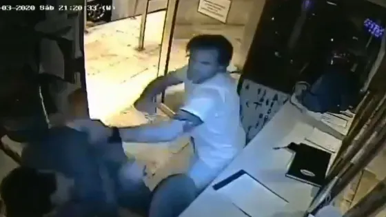 El Presidente busca “encerrar” al hombre que violó la cuarentena y golpeó al sereno