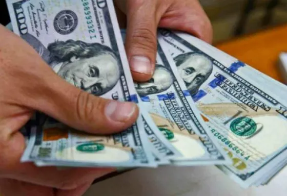 Desde de la semana que viene los bancos van volver a permitir sacar dólares por ventanilla