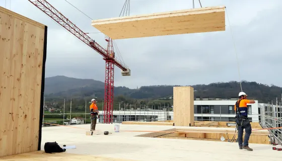 Trabajadores de la construcción piden volver a trabajar