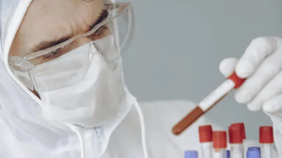 En el San Bernardo operaron a una mujer con COVID-19 positivo