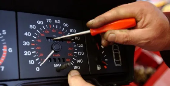 Se hizo pasar por vendedor de autos y lo condenaron a devolver la plata