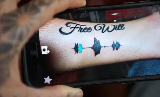 ¿Te enteraste? Se vienen los tatuajes que escuchan
