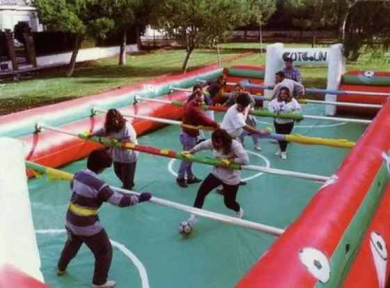 Insolito: En Tucuman proponen un futbol de metegol