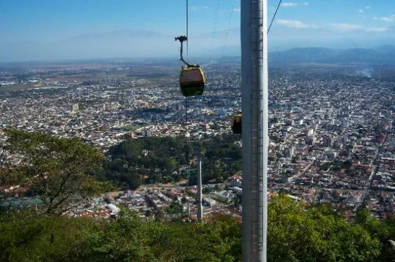 ¡Volvió a funcionar el Teleférico en Salta!