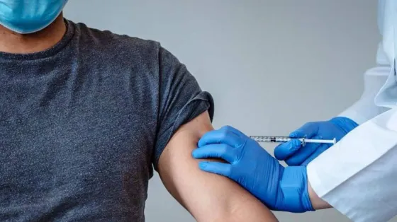 Pfizer eleva la eficacia de su vacuna al 95% y pide que la autoricen