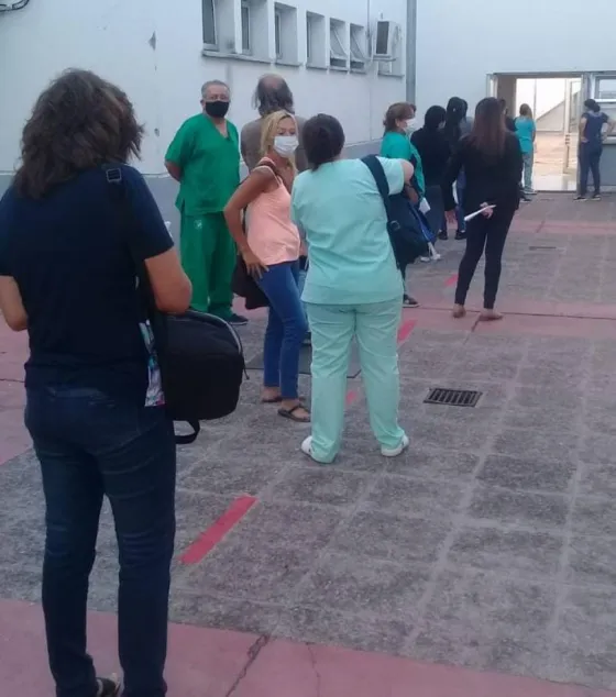 Hoy testearán a trabajadores de cementerios
