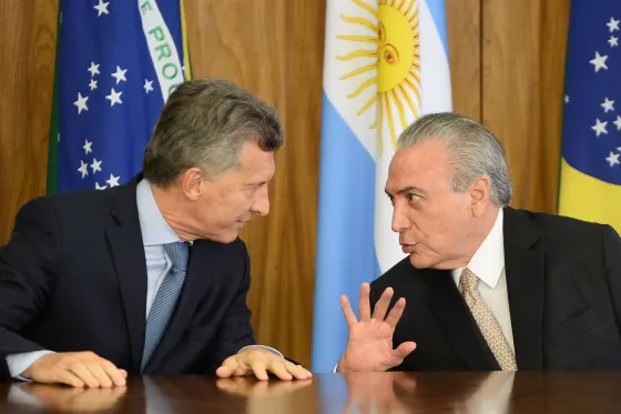 Cómo puede afectar a la economía argentina la crisis de Brasil