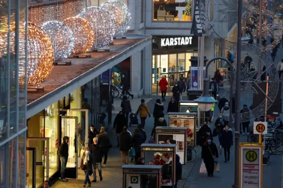 Berlín evalúa imponer una cuarentena total durante Navidad y Año Nuevo