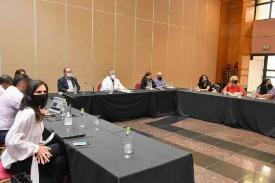 El COE aprobó el plan para volver a clases