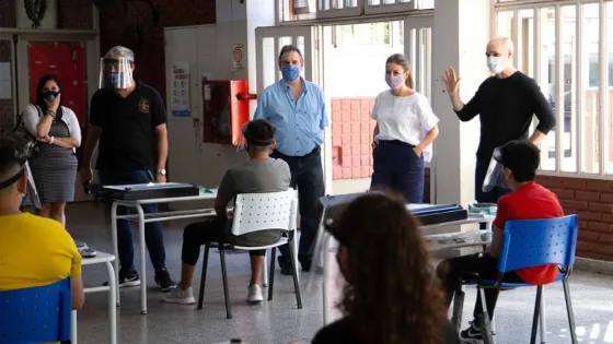 La Academia Nacional de Medicina consideró imprescindible el retorno inmediato a las clases presenciales