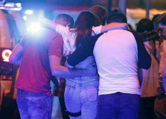 Mirá el video de las explosiones en el recital de Ariana Grande en Manchester