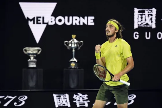 Stéfanos Tsitsipás dio el golpe y eliminó a Rafael Nadal en los cuartos de final del Australian Open