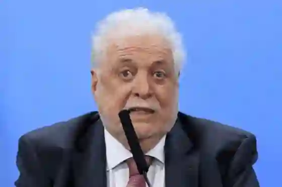 Ginés González García: “No están dadas las condiciones para votar en agosto”