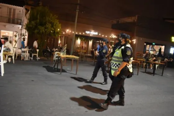 ¡No entienden! Salteños organizaron 13 eventos clandestinos el fin de semana