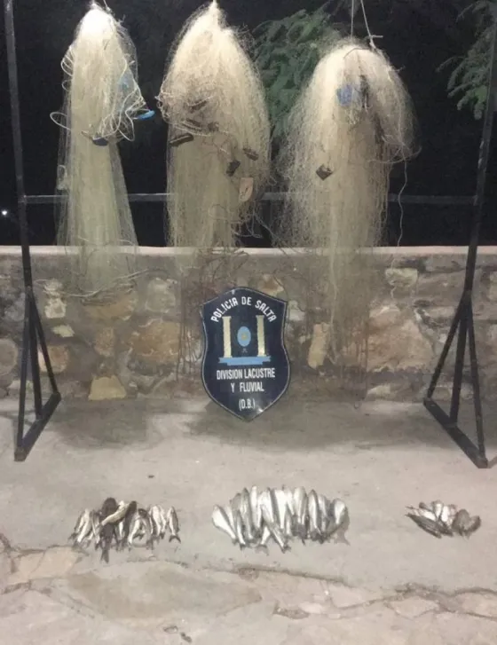 ¡Una locura! Salteños pescaban con redes de más de 50 metros