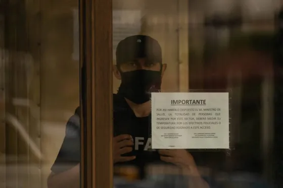 Vacunatorio VIP: la Justicia secuestró las cámaras y analiza los registros