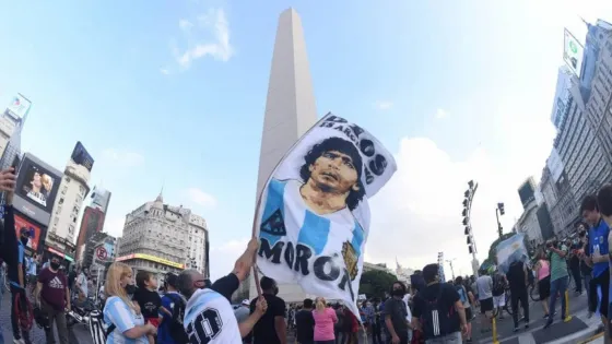 Marcha por Maradona: una multitud pidió justicia por el "10"
