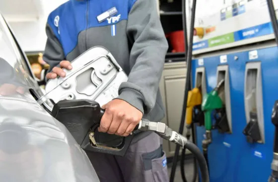 YPF ya aumentó el precio de los combustibles un 7%
