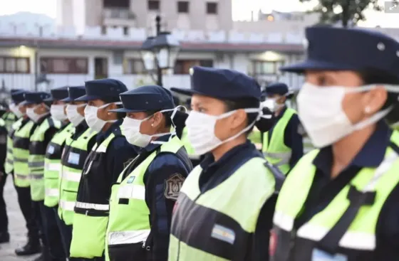 Más de 3 mil policías ya recibieron la vacuna en Salta