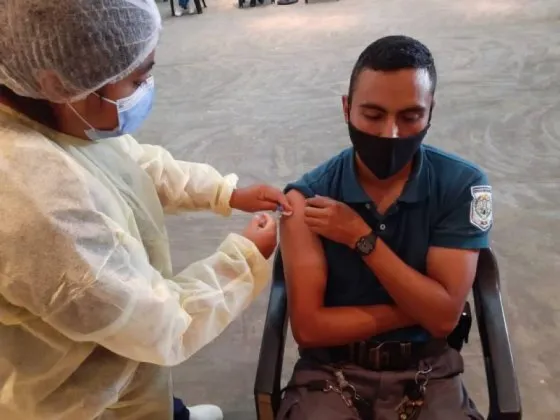 Inició el plan de vacunación a penitenciarios