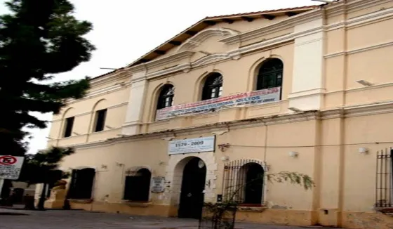 La escuela Urquiza sin clases por casos de COVID-19