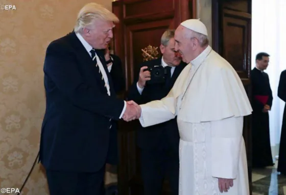 Donald Trump y el Papa Francisco. Foto: Vaticano