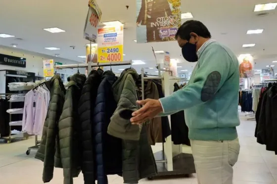 La ropa de invierno subió hasta un 50%