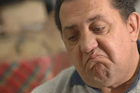 Salió a la luz cuánto cobra de jubilación Luis D´Elía y salió al choque