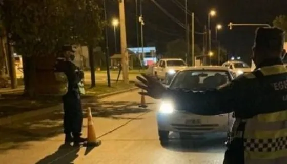 Cayó un oficial de la PSA con una "bocha" de cocaína durante un control por Covid