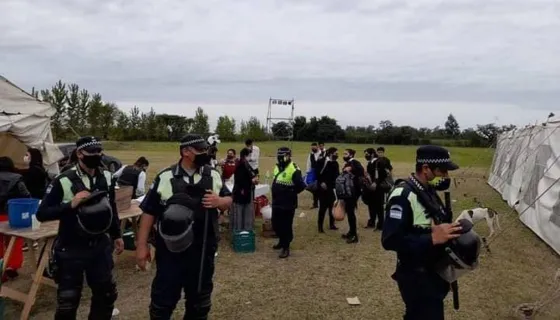 Tucumán: un concejal organizó una fiesta de 15 años para 400 invitados