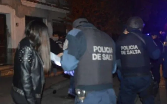 Entre el viernes y el sábado, se clausuraron 35 fiestas clandestinas
