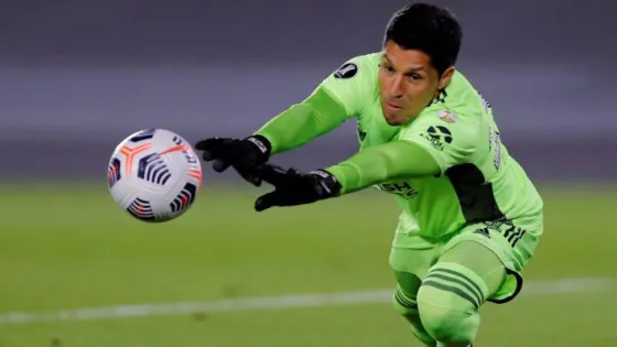 ¡Enzo Pérez, arquero! Los memes del triunfo histórico de River ante Santa Fe