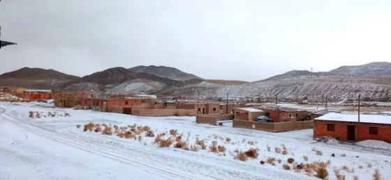 VIDEO: Impresionante nevada en Tolar Grande y San Antonio de los Cobres
