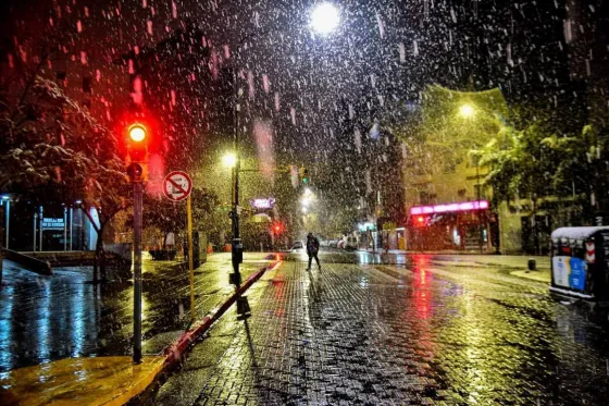 Histórico: volvió a nevar en Córdoba después de 14 años