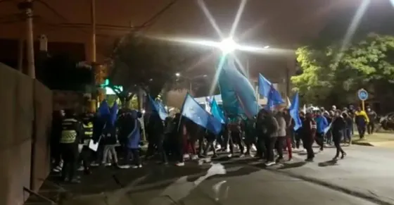 VIDEO: Así dejaban ingresar a militantes K al monumento a Güemes