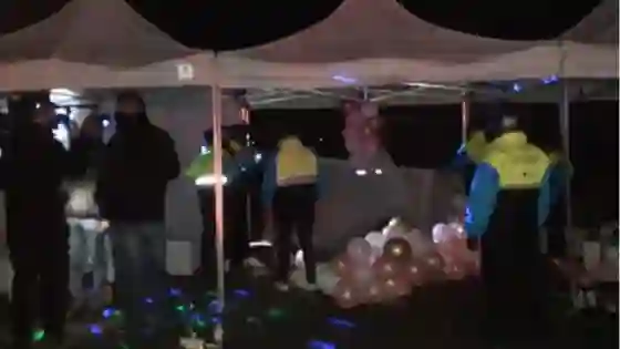 Murieron 7 de 9 hermanos tras una fiesta de 15 años clandestina