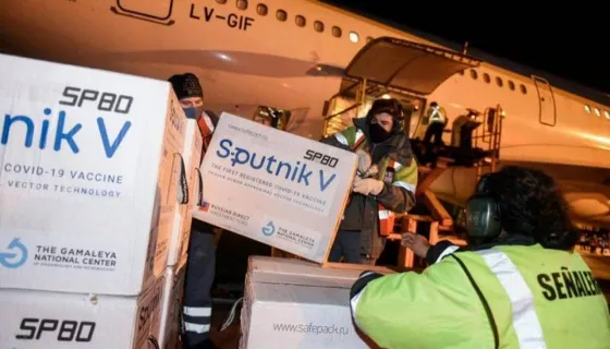 Llegó un nuevo vuelo con el segundo componente de la Sputnik V