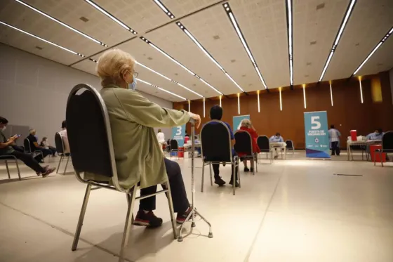 Ya no quedan segunda dosis de la Sputnik-V en el Centro de Convenciones