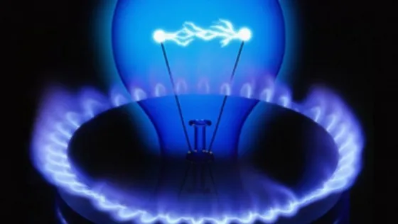 Aranguren confirmó aumento en la luz desde febrero y en el gas desde abril