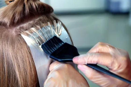 Fue hacerle “mechitas” a su expareja y casi la ahorca