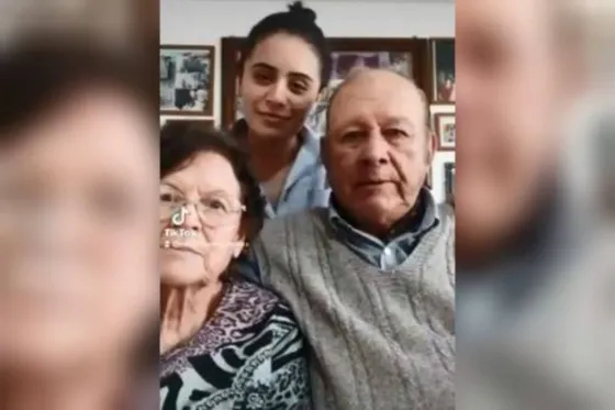 VIDEO: Salteña subió un Tik Tok con sus abuelos y cosechó más de 1 millón de visitas